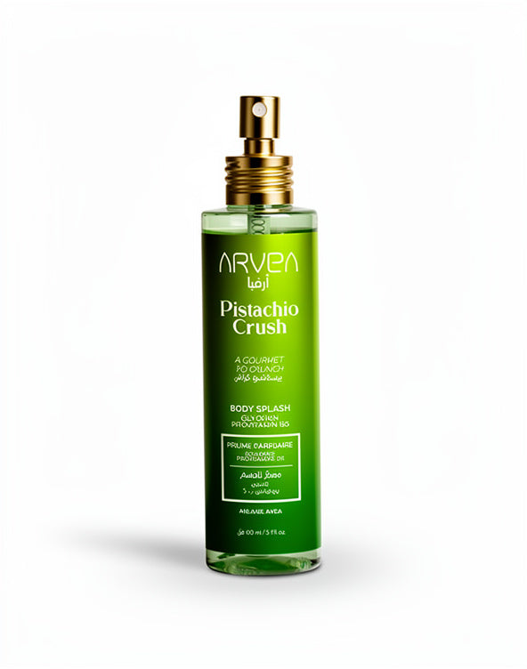 Application du Body Splash Pistachio Crush ARVEA sur la peau