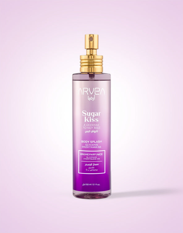 Application du Body Splash Sugar Kiss ARVEA sur la peau